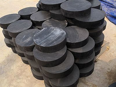 林周县板式橡胶支座由若干层橡胶片与薄钢板经加压硫化